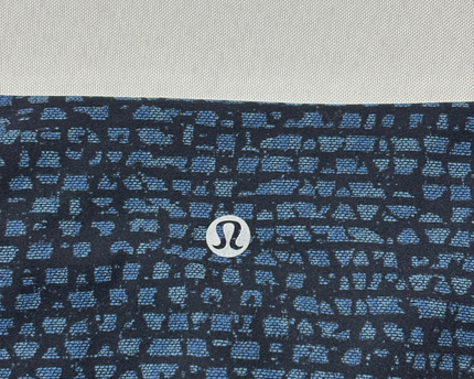 Lululemon Blue/Black Patterned Performance Leggings