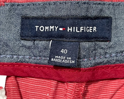 Tommy Hilfiger Men's Red Fine Striped Classic Chino Shorts