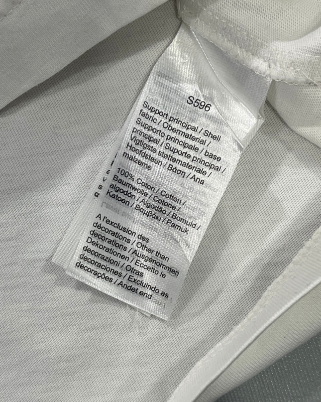 Lacoste White Relaxed Fit Graphic T-Shirt