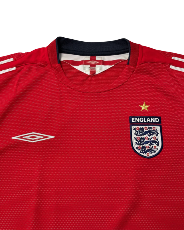 England Away 2004-2005 Umbro Red Football Jersey