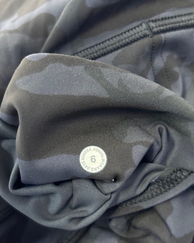 Lululemon Black Camo Performance High-Waist Leggings with Pockets