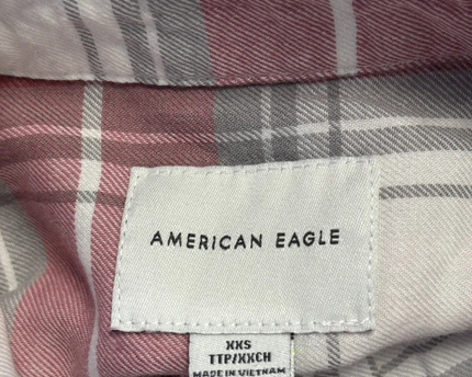 American Eagle Red Plaid Cropped Button-Up Shirt