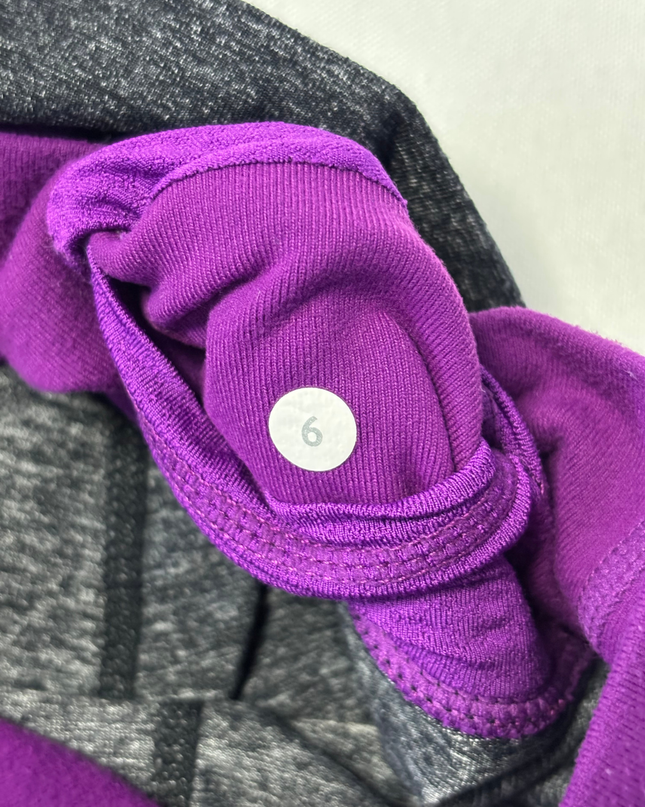 Lululemon Activewear Charcoal Grey/Purple Cropped Leggings