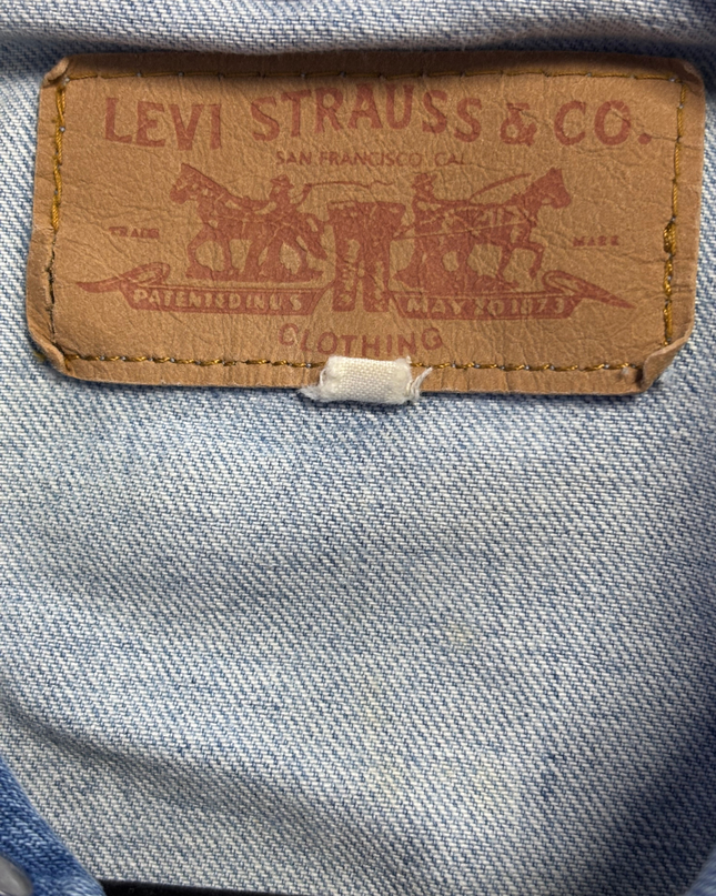 Levi's Light Blue Cropped Denim Trucker Jacket