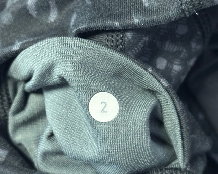 Lululemon Black High-Waist Cropped Leggings with Patterned Waistband