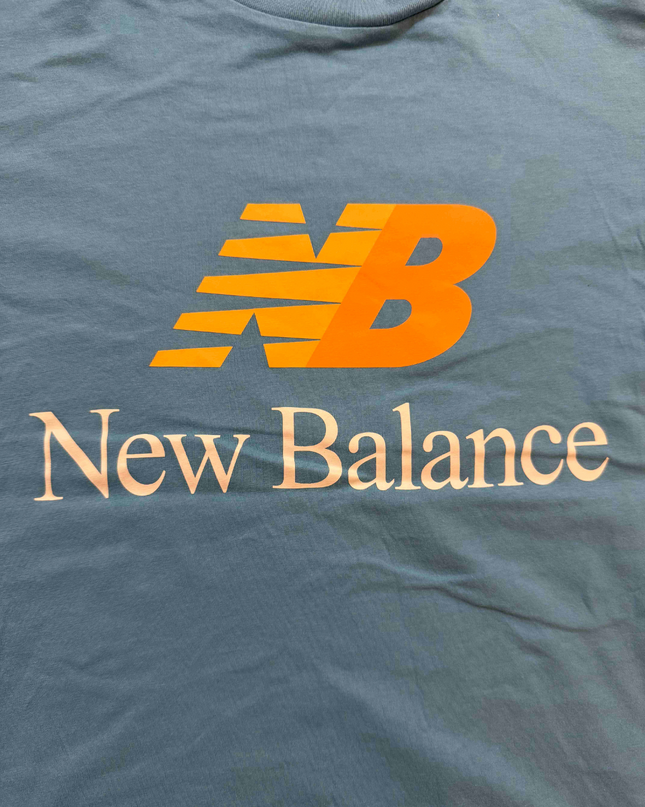 New Balance Retro Logo in Blue/Orange T-Shirt - S