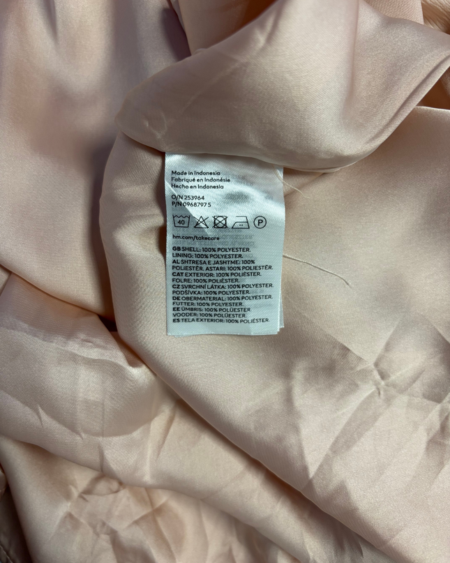 H&M Peach Sleeveless Ruffle Neck Smocked Midi Dress