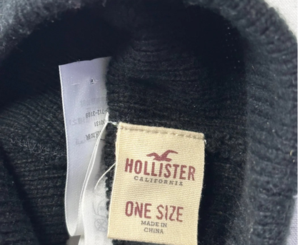 Hollister Black 'TOTALLY' Graphic Knit Beanie