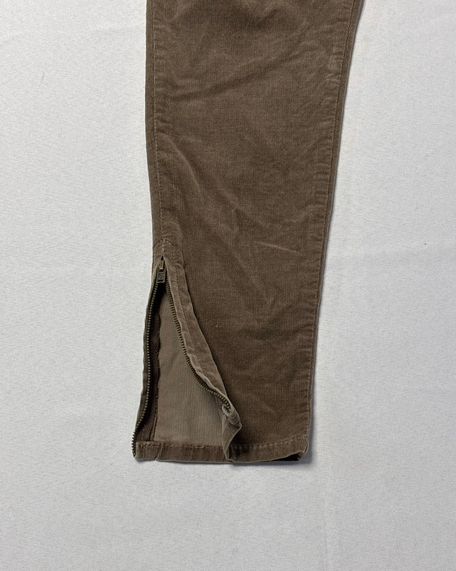 MC-05604-JNS-3PMS2001-details