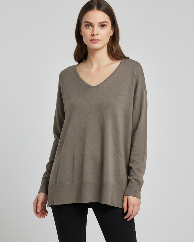 AMISU Olive V-Neck Lightweight Knit Sweater