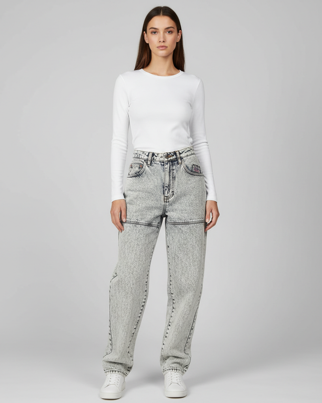 Get Used by Elie Acid Wash Blue Vintage High-Waisted Tapered Jeans