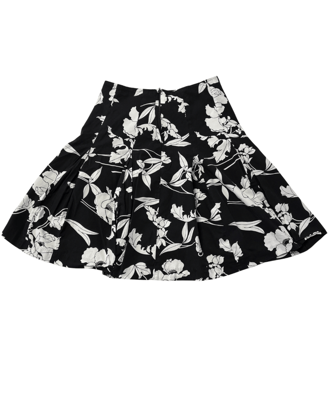 Suzy Shier Black & White Floral Pleated A-Line Mini Skirt