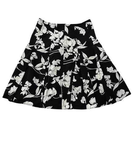 Suzy Shier Black & White Floral Pleated A-Line Mini Skirt