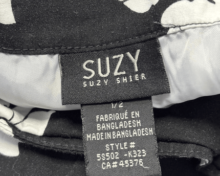 Suzy Shier Black & White Floral Pleated A-Line Mini Skirt