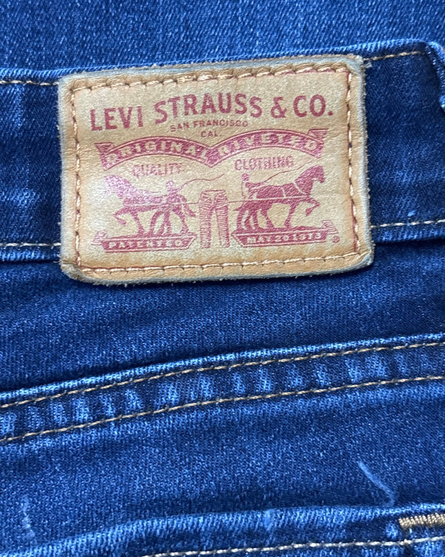 MC-09776-1452-FKV-012-brand_tag