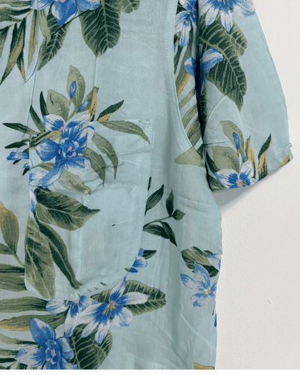 American Eagle Floral Pattern Short Sleeve Button-Up Shirt Aloha Style