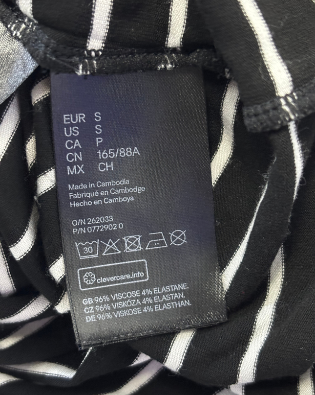 H&M Black/White Striped Turtleneck Long Sleeve Top