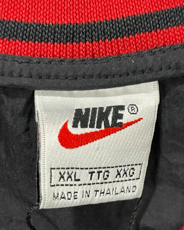 Nike Black V-Neck Windbreaker Pullover Sports Upper