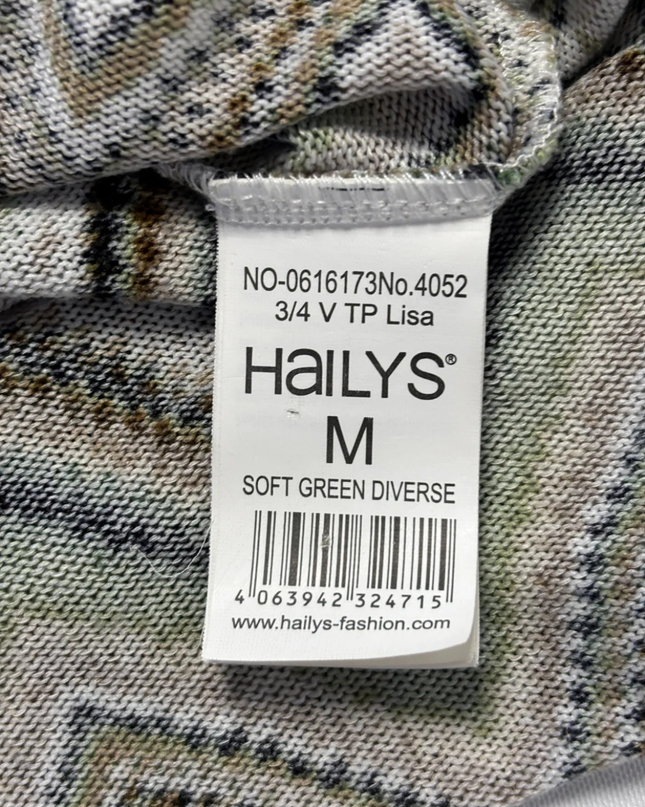Hailys Soft Green Diverse Zigzag V-Neck Top