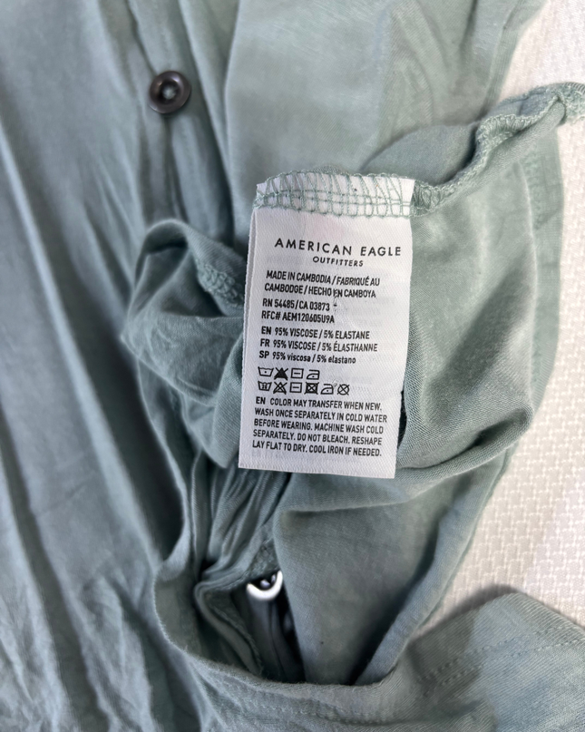 American Eagle Green Soft & Sexy Tie-Front Button Down Top