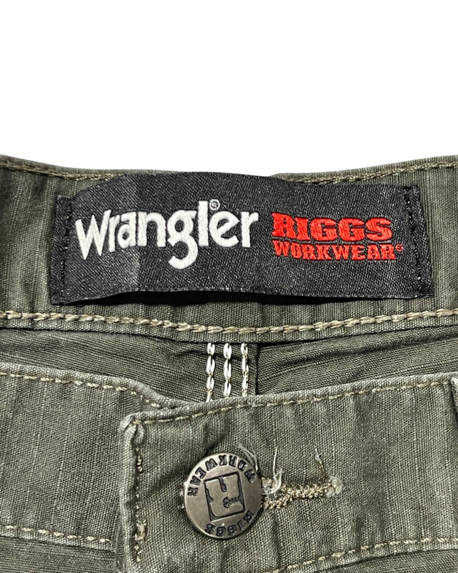 Wrangler RIGGS Workwear Olive Green Ripstop Carpenter Shorts