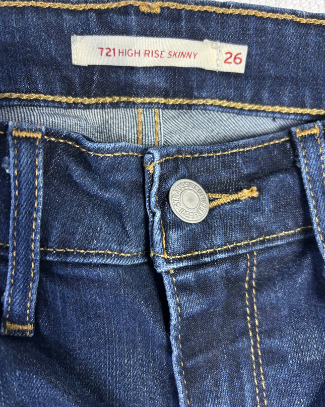 Levi's 721 High Rise Skinny Dark Blue Jeans