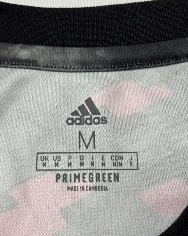 Arsenal FC Pink/Black Pre-Match Training Jersey