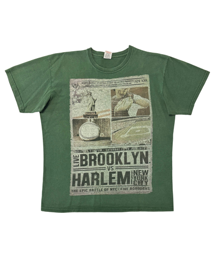 Fruit of the Loom Brooklyn vs Harlem NY City Graphic Green T-Shirt - L