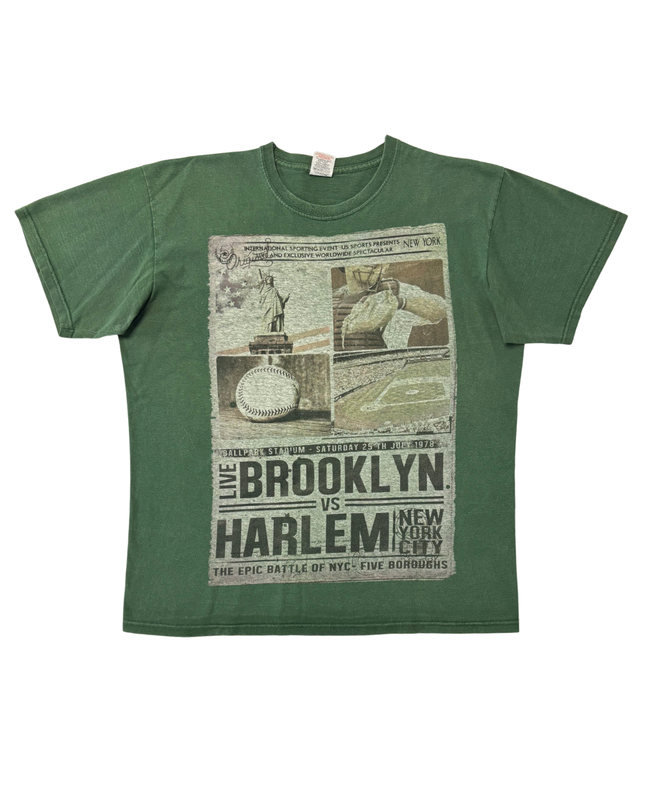 Fruit of the Loom Brooklyn vs Harlem NY City Graphic Green T-Shirt - L