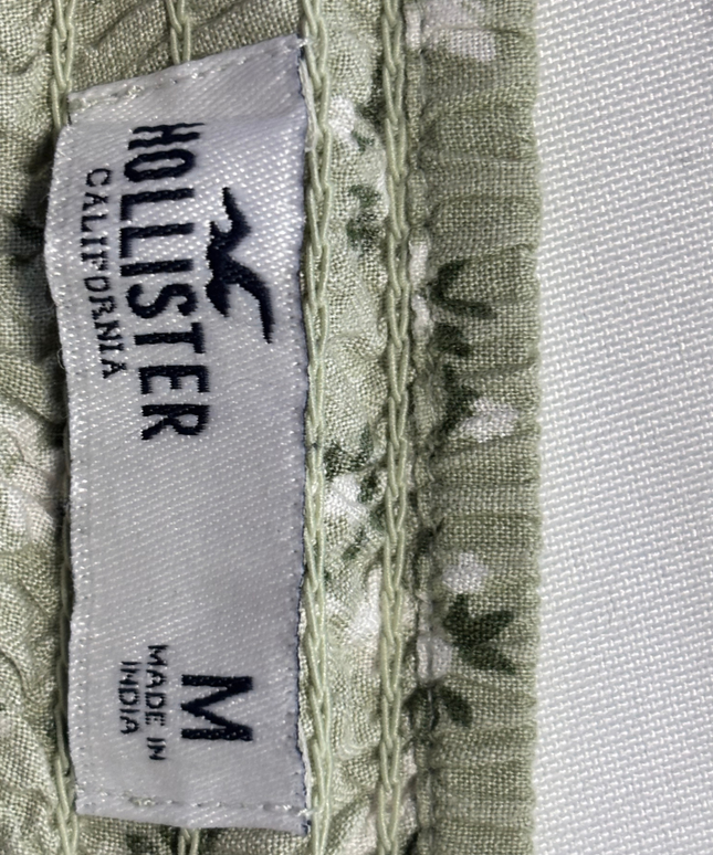 Hollister Green Floral Puffed Sleeve Button-Down Crop Top