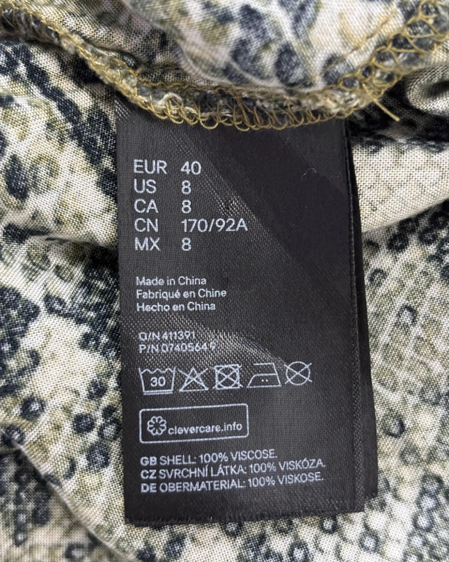 H&M Green Snake Print V-Neck Long Sleeve Blouse