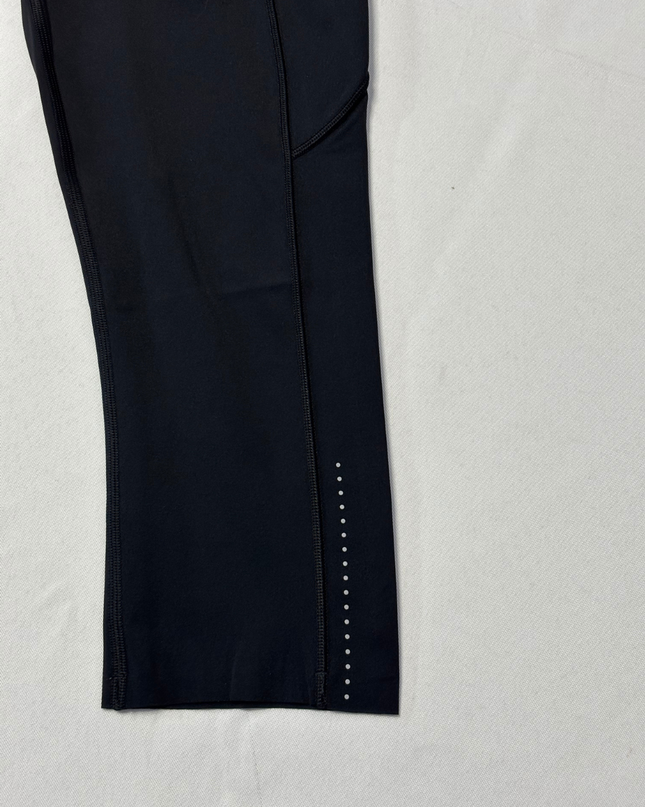 Lululemon Black High-Waisted Athletic Cropped Leggings with Side Pockets
