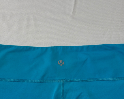 Lululemon Sportswear Blue Cropped Colorblock Leggings