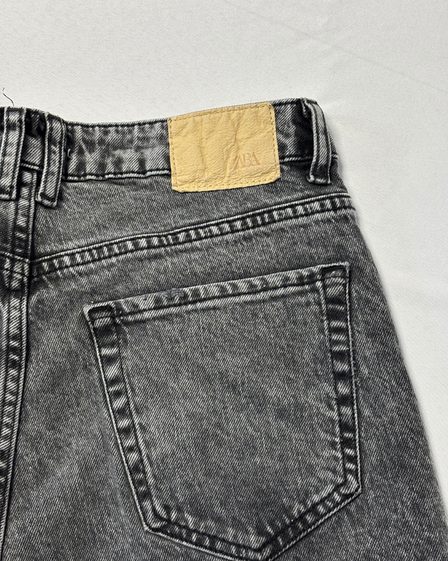 Zara Grey High-Waisted Wide Leg Jeans