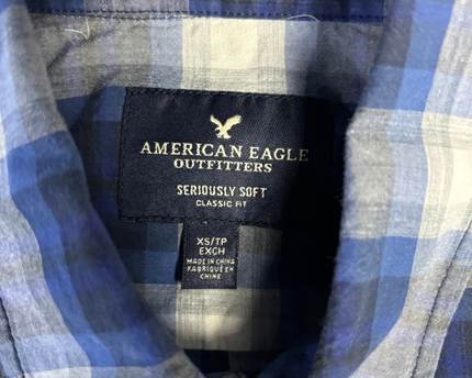 American Eagle Outfitters Blue Plaid Long Sleeve Button Down Shirt