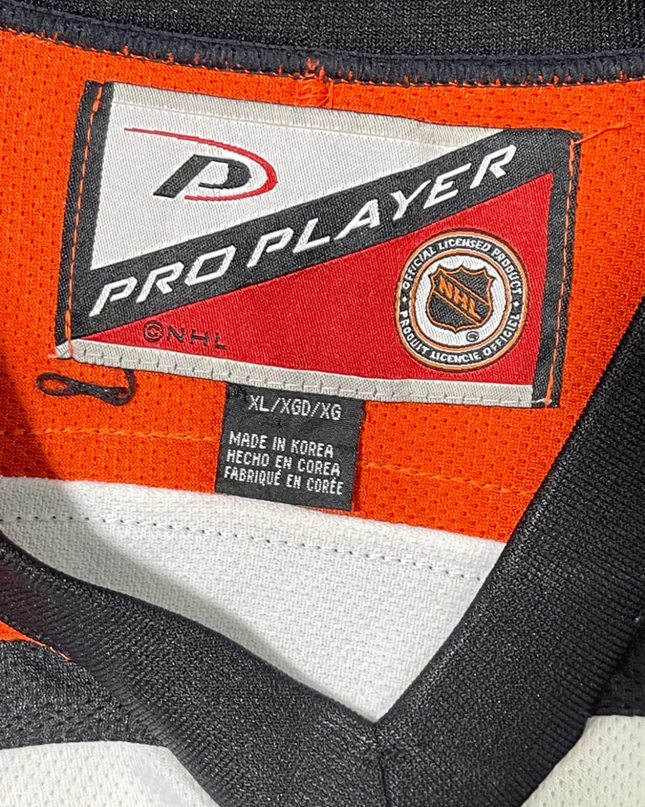 Pro Player Philadelphia Flyers NHL White Vintage Hockey Jersey