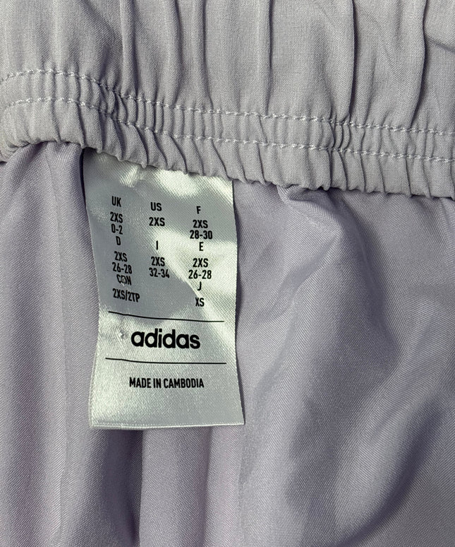 MC-06318-TRS-FKV006-brand_tag