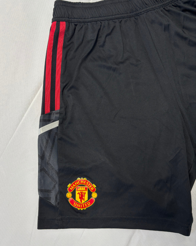 Adidas Manchester United Black 2021/22 Training Shorts - XS | Waist: 26"