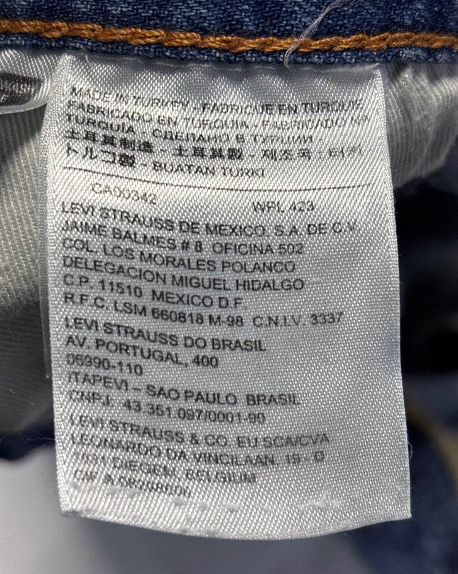 MC-09817-1452-FKV-012-wash_tag