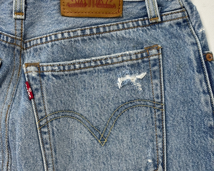 Levi's Light Wash Distressed High-Rise Raw Hem Mini Skirt