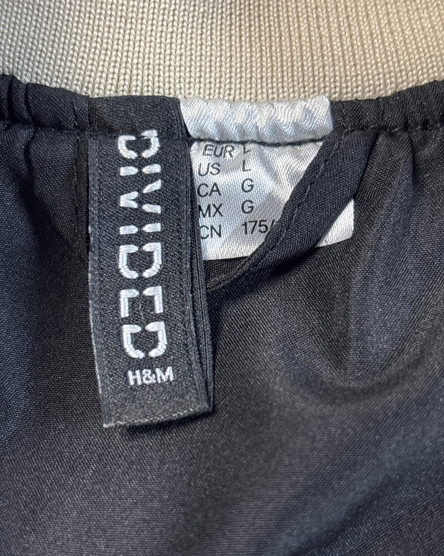 MC-09999-1438-3PJC8-002-brand_tag