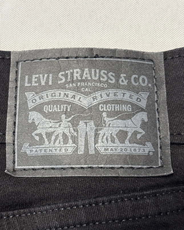 MC-10530-1465-3PLT8-002-brand_tag