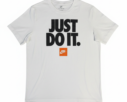Nike White 'Just Do It' Graphic T-Shirt