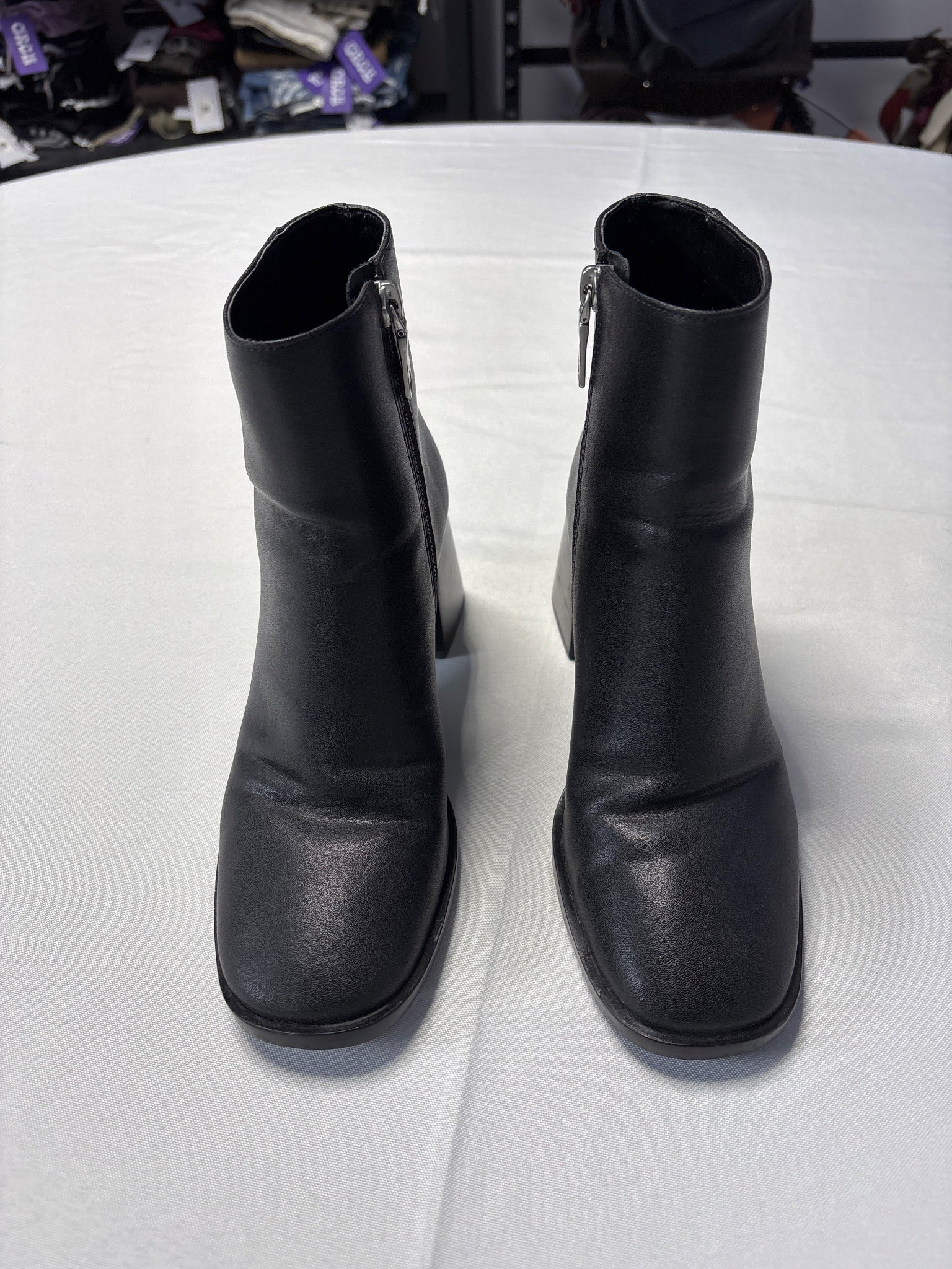 Coach Black Logo Badge Block Heel Boots – Circle