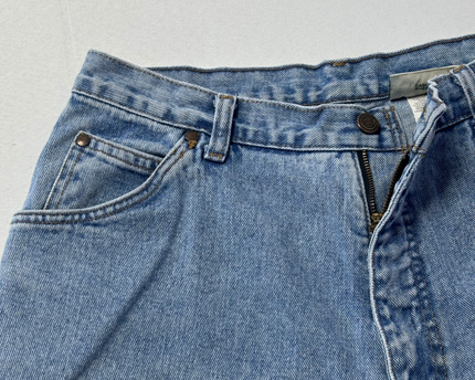 Northern Reflections Vintage High-Waisted Blue Jeans