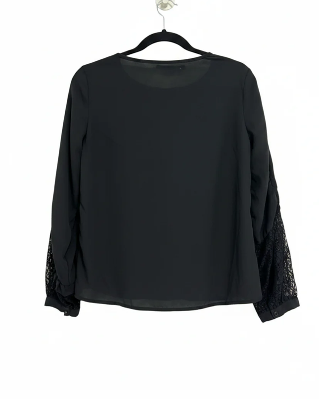 WHO WHAT WEAR Black Lace Ruffle Sleeve Blouse