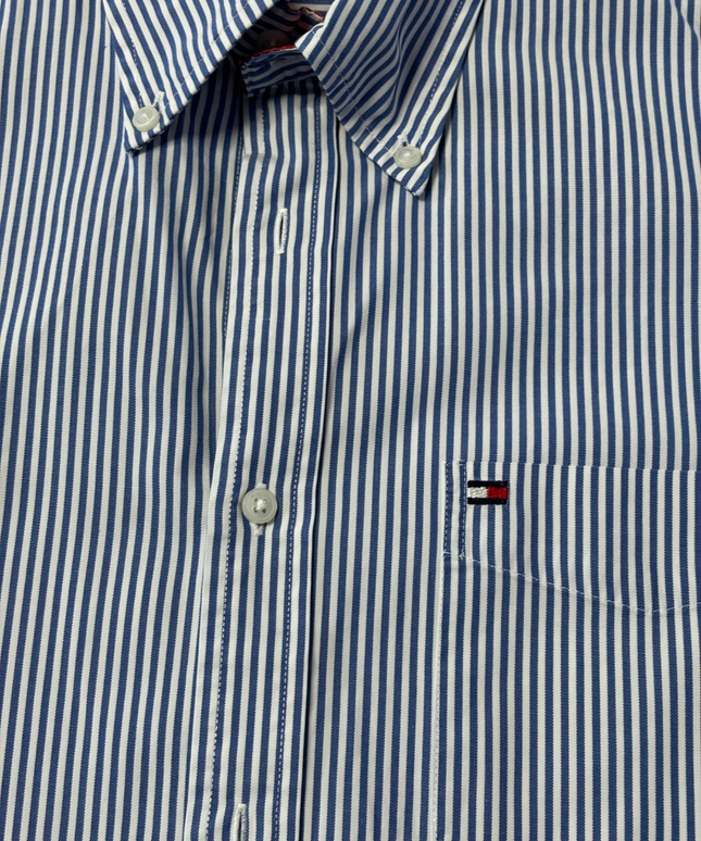 Tommy Hilfiger Men's Blue/White Striped Short Sleeve Button Down Shirt