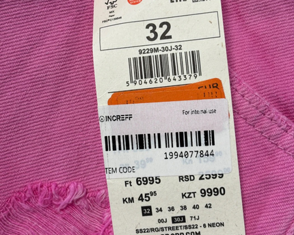 Cropp Vibrant Pink Distressed Denim Shorts W/Tags