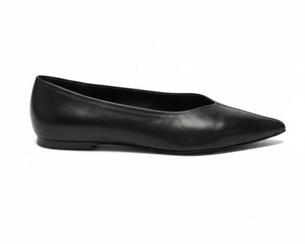 ZARA Black Pointed Toe Leather Flats