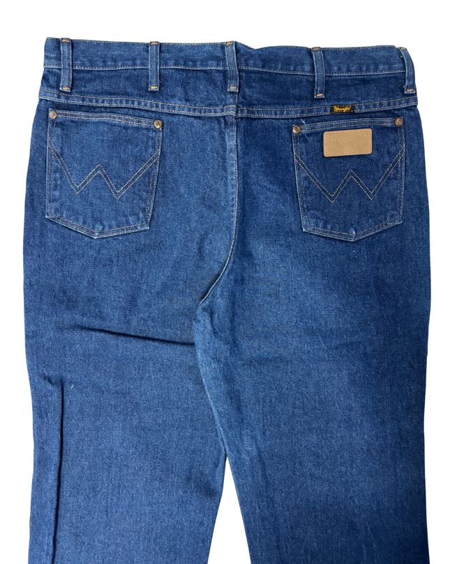Wrangler Blue Straight Leg Men's Jeans